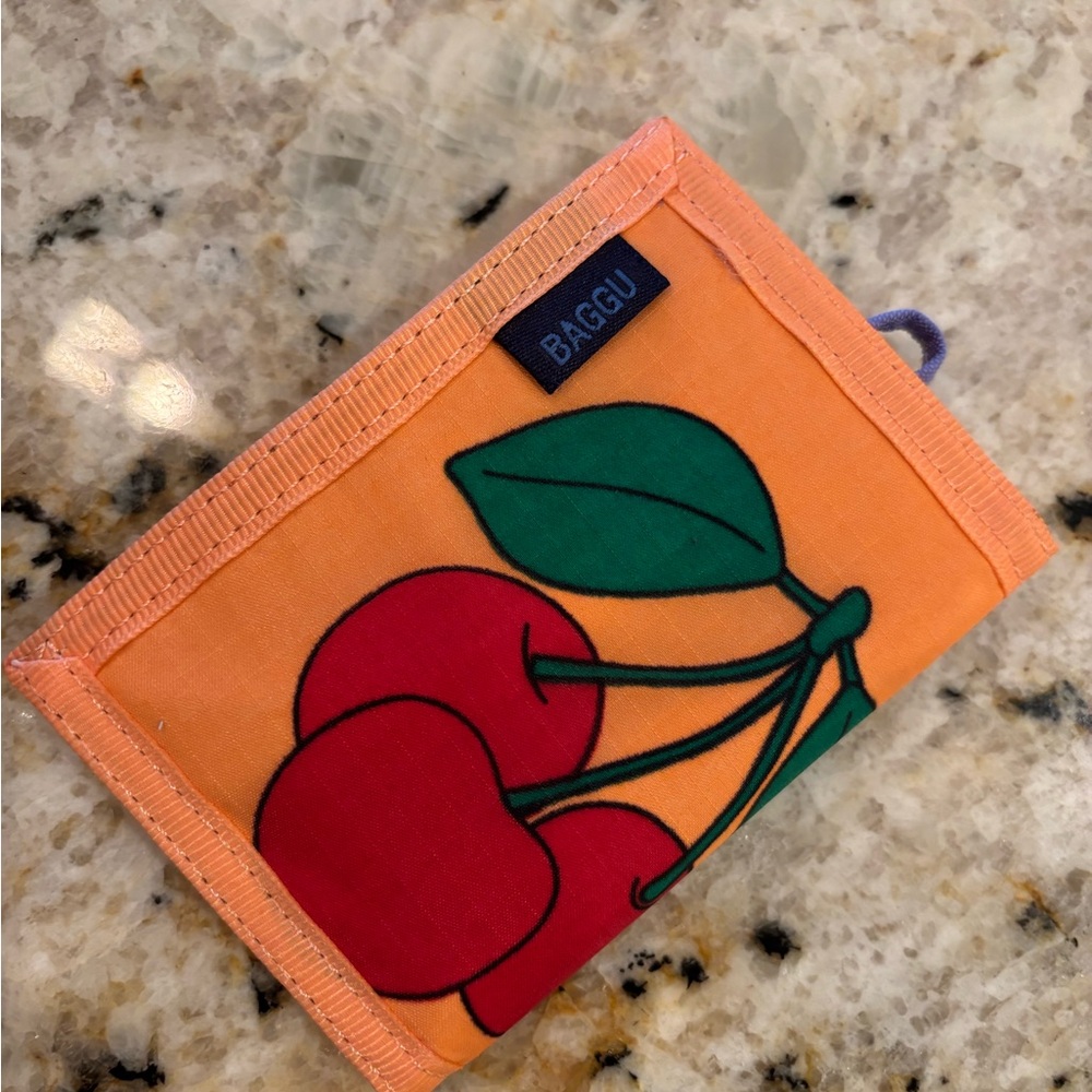 NWOT baggu wallet